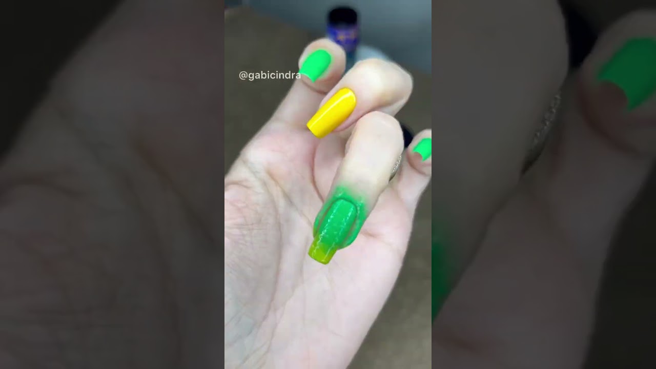 Watch Now Unhas fáceis de fazer pra copa🇧🇷 #manicure #unhas #unhasdecoradas #dicasdeunhas #unhasdacopa Unhas fáceis de fazer pra copa🇧🇷 #manicure #unhas #unhasdecoradas #dicasdeunhas #unhasdacopa