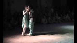 Gaston Torelli y Moira Castellano - Indio manso