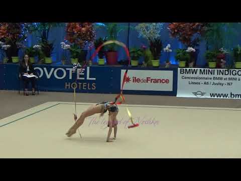 Valérie ROMENSKI (FRA) ribbon - 2019 Corbeil senior AA