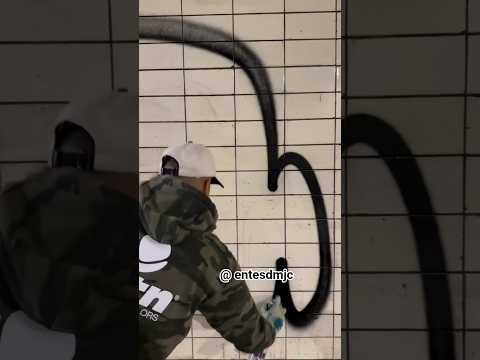 👑 GRAFFITI CHARACTER THROW UPS 👑  Quick faces⚡⚡ #graffiti #graffitiart #streetart