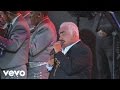 Vicente Fernández - Si Te Vas No Hay Lío (En Vivo)[Un Azteca en el Azteca]