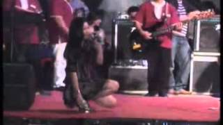 Download lagu Familys group - Biarkanlah _ rossy maharani mp3