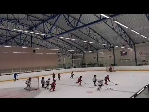 1.11.2020 Reds RED U8 vs. Kiekko-Vantaa Hawks U8