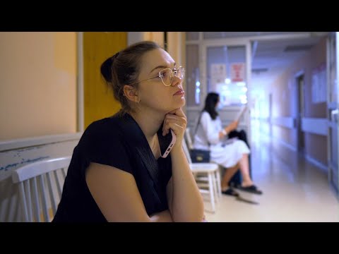 WE ENDED UP IN THE HOSPITAL 😰 POSTPARTUM COMPLICATIONS