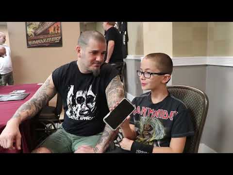 Outtake: PHIL ANSELMO makes Elliott feel less nervous!