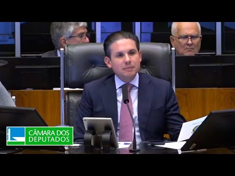 Plenário aprova texto-base de projeto que regulamenta serviço de vídeo sob demanda - 4/11 (Parte 1)