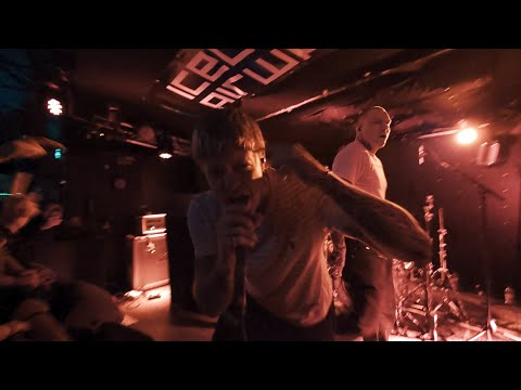 FABRÄK - Slåsserkysser - Iceland Airwaves 2025 - Gaukurinn - 11-8-2025