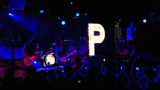 Mayday Parade - You Be The Anchor That Keeps My Feet On The Ground (LIVE HD)