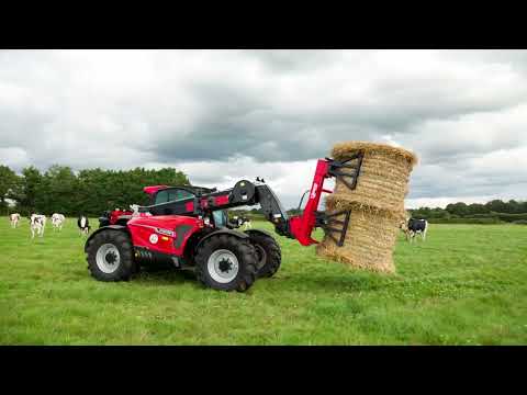 Manitou NewAg Agriculture Telehandler in action