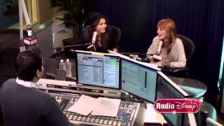 (shakeitupbr.com) Bella Thorne e Zendaya falam sobre &quot;Contagious Love&quot;