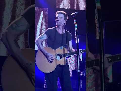 Goo Goo Dolls Name & John Rzeznik talks when they started out, Woodinville WA, CSM Winery 9/2/23