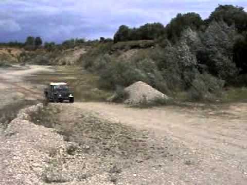 Defender 110 - Suspension Test 2.0 - 2.5\" Fox Airshocks