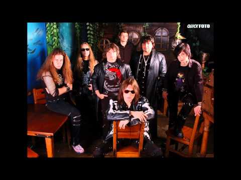 Aleš Brichta - Umřít v botách (Grizzly)