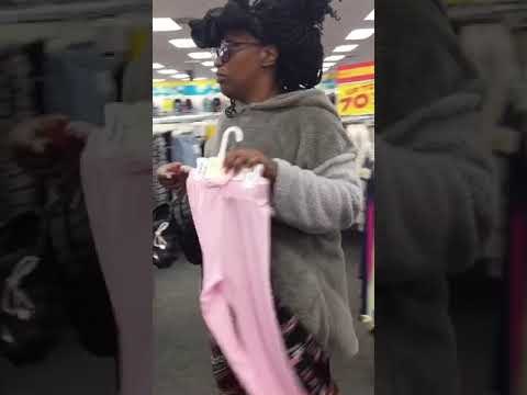 VLOG: MINI SHOPPING FOR KIRA CITI TRENDS *||~ ❤️💯💋🤦🏽‍♀️