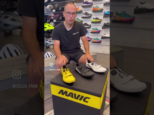 Vídeo relacionado con VULCA-BICHA S.L. - Zapatillas de casa con Motivo Anime. Cómodas con Piso Flexible. 258322 Sintético Hombre Color: Gris-Naranja Talla: 44