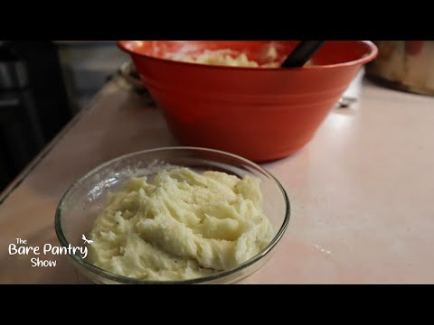 Jada Makes Creamy Mash Potatoes
