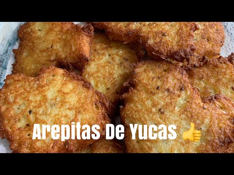 How to make Arepitas de yuca, COMO HACER UNA AREPITAS DE YUCA DOMINICANA FÀCIL