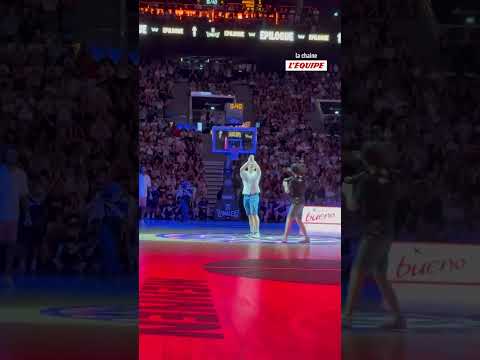 🏀 Mister V, Theo Juice, Alexis Lebrun, Kurzawa... Brochette de stars présentes à l'Adidas Arena