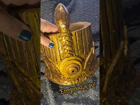 Coroa de Oduduwa em produção!Adereço para o espetáculo "História dos Odus".