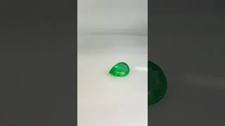Esmeralda Gota 13.6x9.6mm - Vídeo