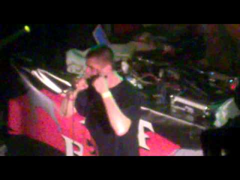 Dvojitý Postup - Vdaka Live , SURANY