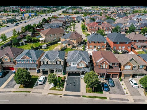 8 Triple Crown Dr, Brampton Home for Sale - Real Estate Properties for Sale