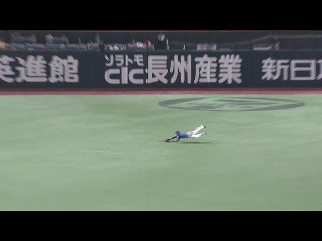 【8回裏】ホークス・牧原 鋭い当たり放つも相手の好守に阻まれる 2016/6/8 H-DB