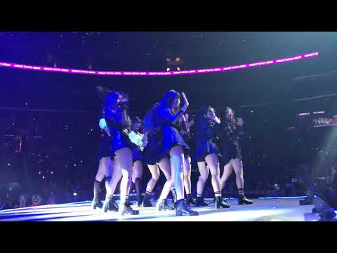 fromis_9 프로미스나인 Special Stage 4k60fps 180812 KCONLA18 Fancam