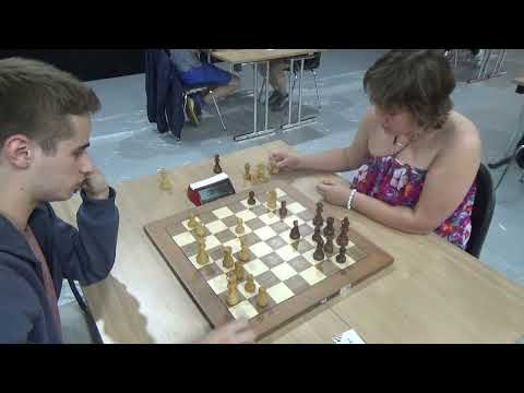 IM Vladyslav Larkin - WFM Anastassia Sinitsina | Blitz chess