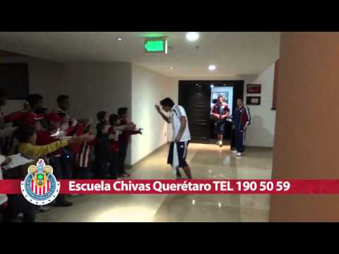 Firma de autografos escuela chivas Querétaro