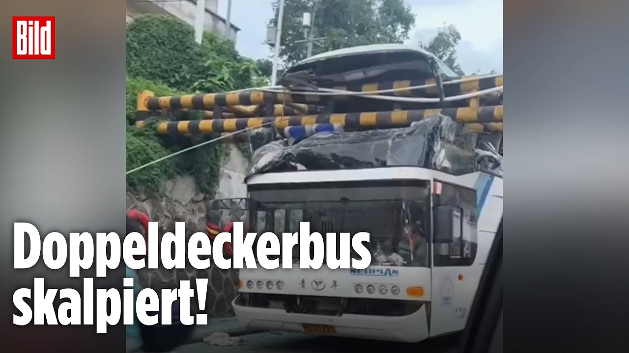 Heftiger Crash eines Doppeldeckers: Dach wird fast komplett abrasiert