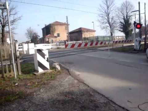 Minuetto al passaggio a livello a 4 barriere di Classe