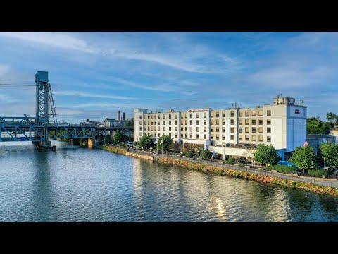 [HotelATG] Review Hampton Inn & Suites Newark Harrison Riverwalk