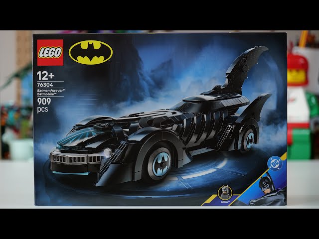 Vídeo relacionado con LEGO DC Batman Batmóvil de Batman Forever - Coche de Superhéroe de Juguete y Minifigura - Habitáculo Que se Abre e Interior Detallado - Regalo para Niños y Chicos de 12+ Años 76304