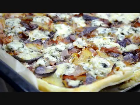 Cibuľový koláč z lístkového cesta | NajRecept.sk
