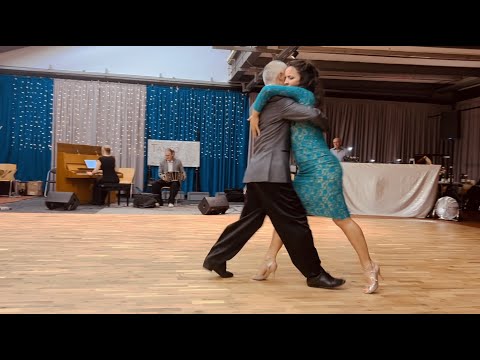  Amaia Zugadi  and  Alejandro Figueroa  are  dancing  to  a  milonga  at  Viva la Vida Tango Festival  in  2023