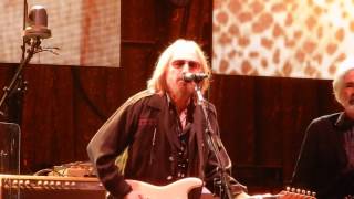 Tom Petty and the Heartbreakers.....Rockin' Around With You.....6/29/17.....Chicago