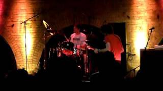 State Radio - "Gang Of Thieves" 16.05.2010 Kulturbrauerei