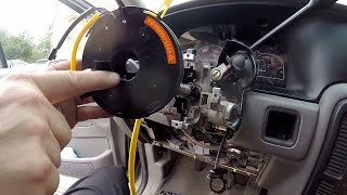Ford Windstar: Steering Wheel & Clock Spring Replacement B1932