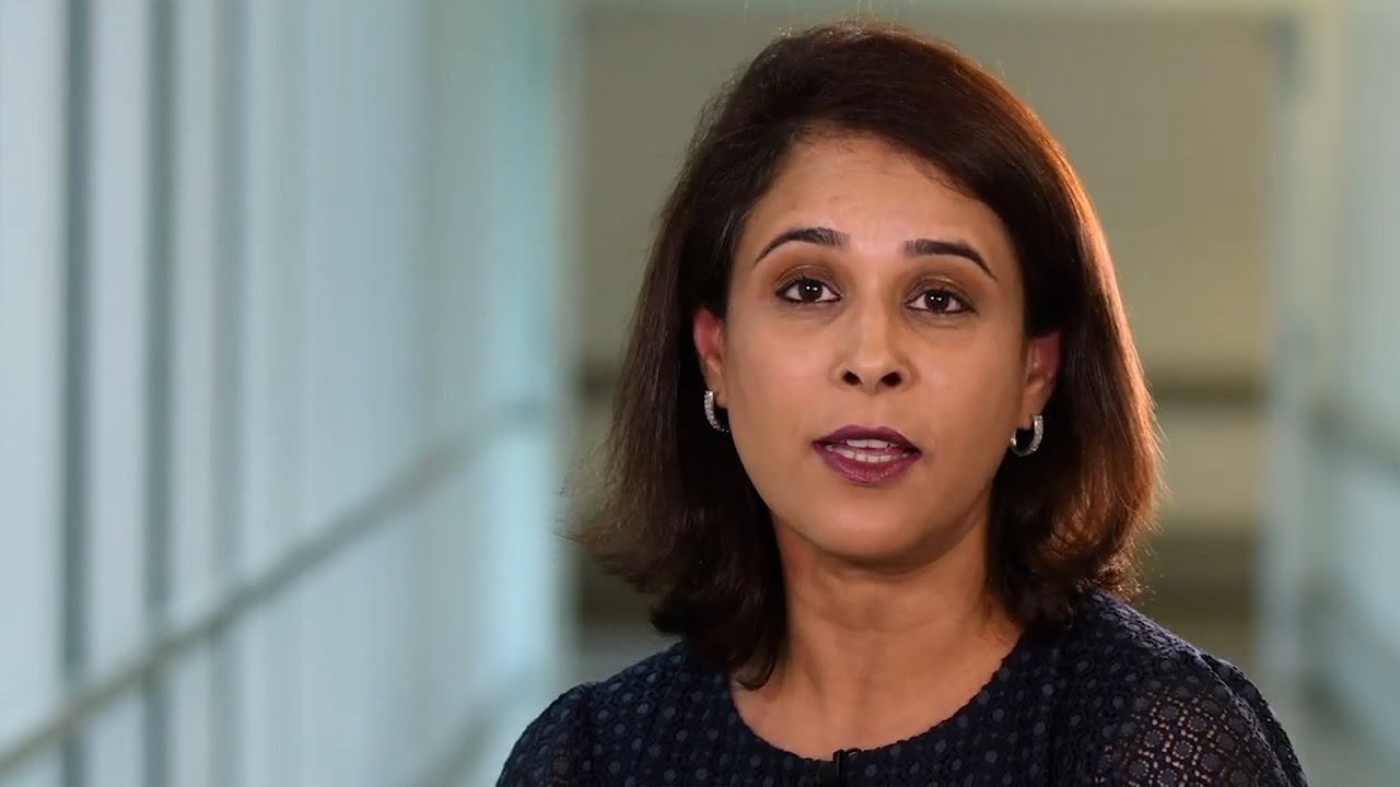 Smita Sharma, MD, radiologist and chief of the ÂÜÀòÉç Radiology Division of Women's Imaging, discusses the American College of Radiology recommendations for annual breast cancer screenings, known as mammograms.