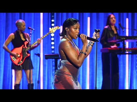 Rachel Chinouriri - All I Ever Asked (Live On The Graham Norton Show)