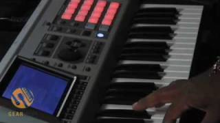 Video thumbnail for Roland Fantom X6: Getting Funky With The Chord Memory Function by gearwire