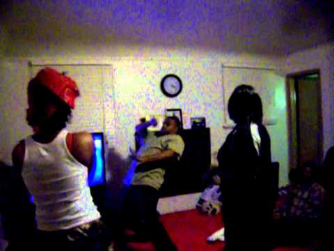 DJ got us fallin love again - usher (fam dancin)