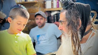 הרב שלום סבג - שיעורי וידאו - הרב שלום סבג✨הֹלֵךְ בְּדֶרֶךְ תָּמִים הוּא יְשָׁרְתֵנִי? – ז׳ באייר ה׳תשפ״ה – דן בן יעקב 🇮🇱