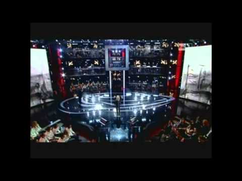 Patty Pravo canta live "pazza idea" a  i migliori anni della nostra vita 04/11/11