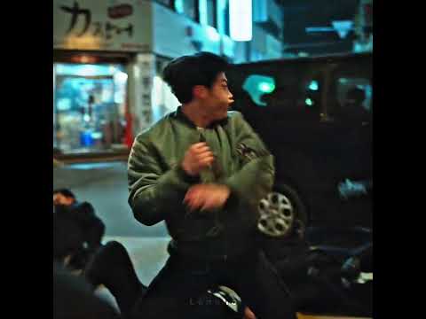 1 vs 30 💥 | Bloodhounds 🥊