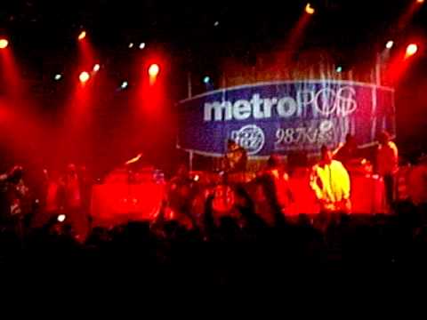 Ghostface and Raekwon - Black Trump Feat. Cocoa Brovaz (Live from Nokia Theatre 2010)