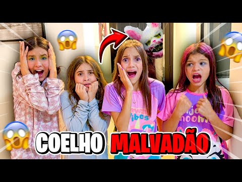 FOMOS ASSISTIR DIVERTIDAMENTE 2 E FICAMOS PRESOS NO SHOPPING O COELHO MALVADÃO APARECEU.