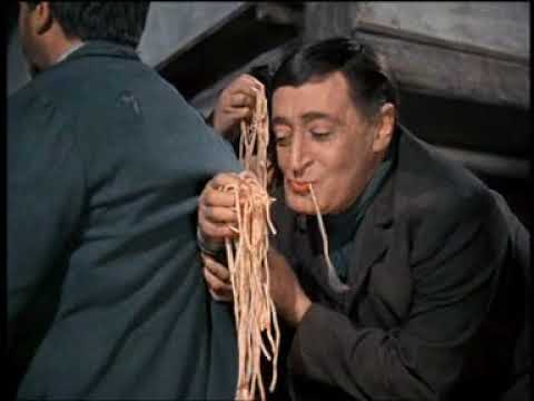 Totò e gli spaghetti, tratto da "Miseria e nobiltà"