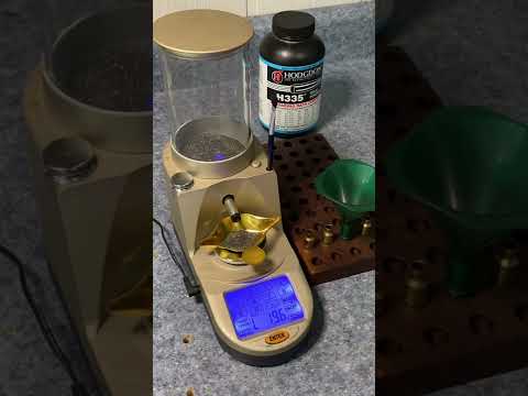 Reloading Ammo - Lyman Digital Scale